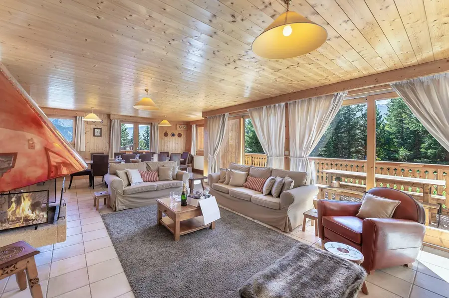 La Fenière interior view 4