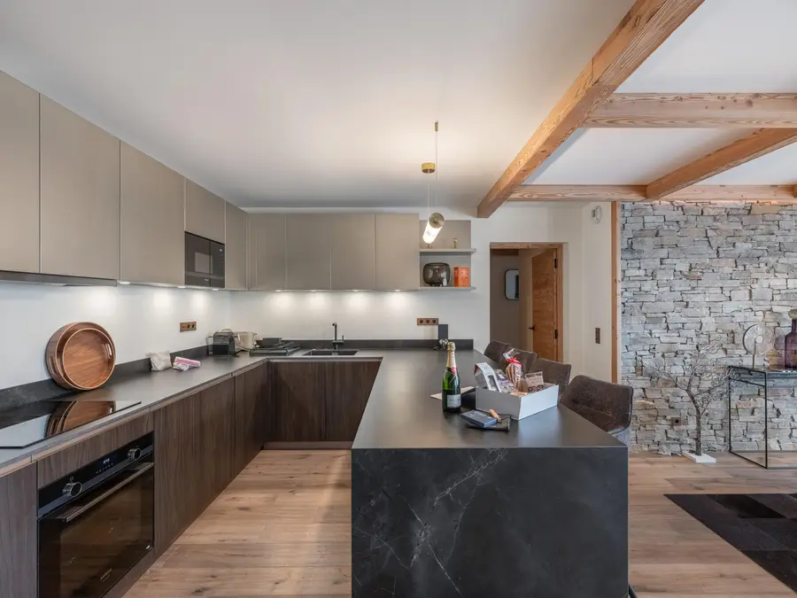 Brunello interior view 4