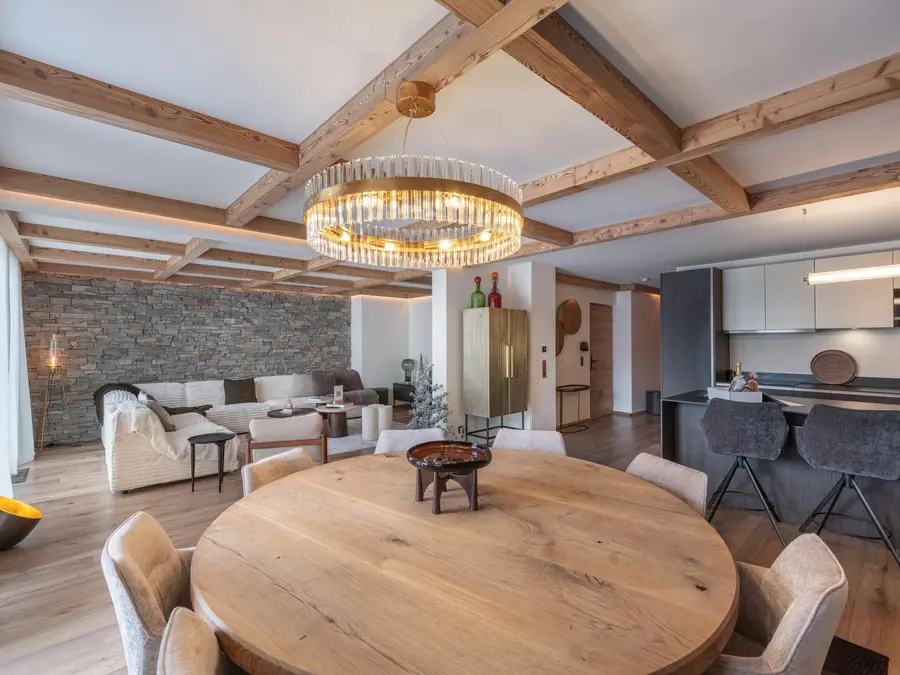 Brunello interior view 3