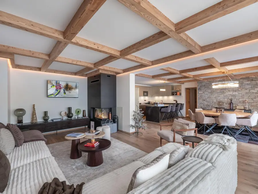 Brunello interior view 2