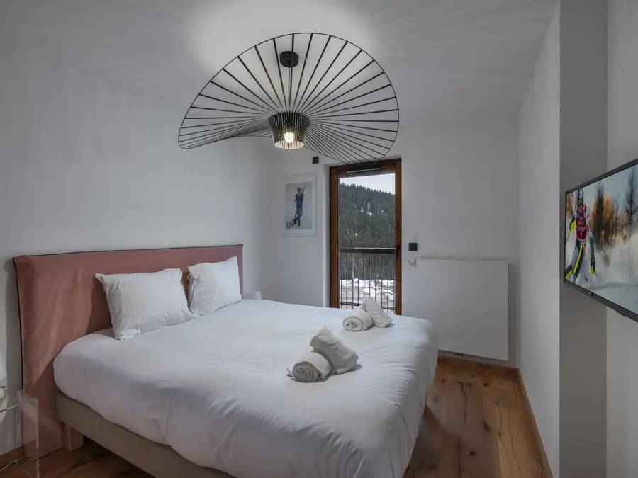 Ariondaz H126 interior view 4