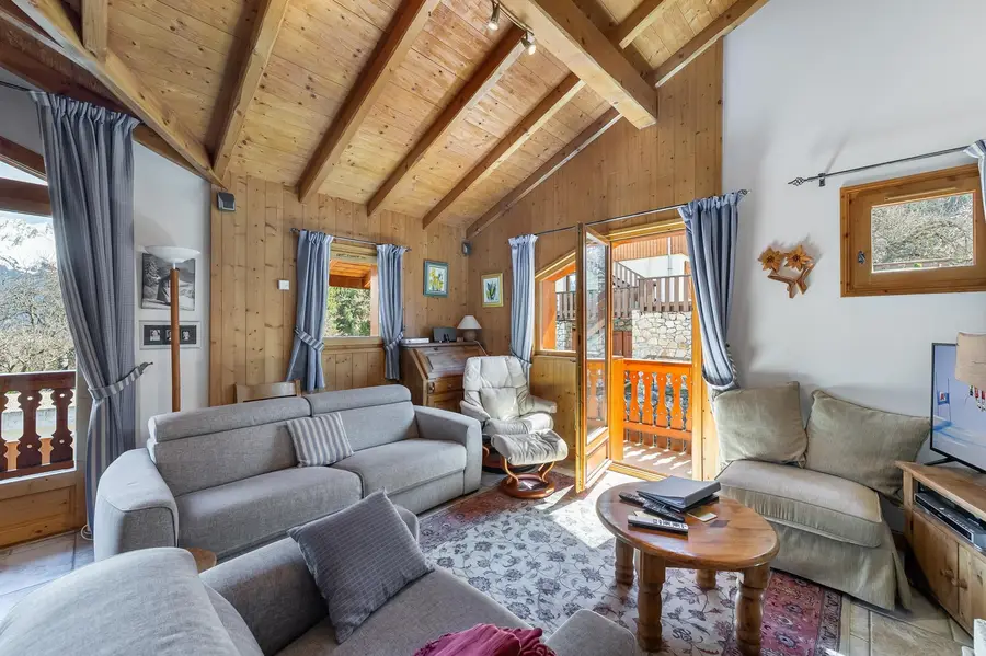 DANDRINA interior view 2