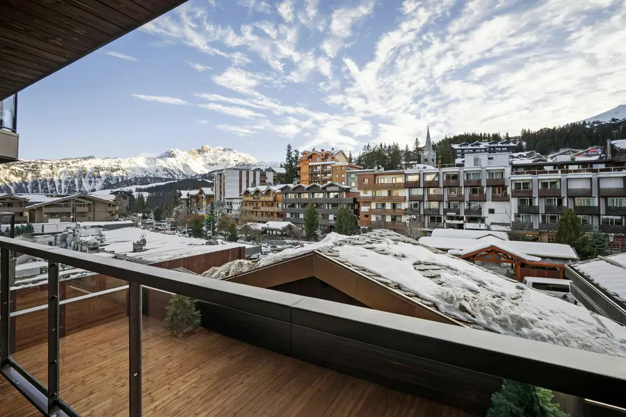 Atmosphere - 602 interior view 3