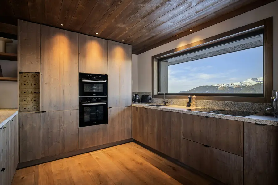 Atmosphere - 602 interior view 5