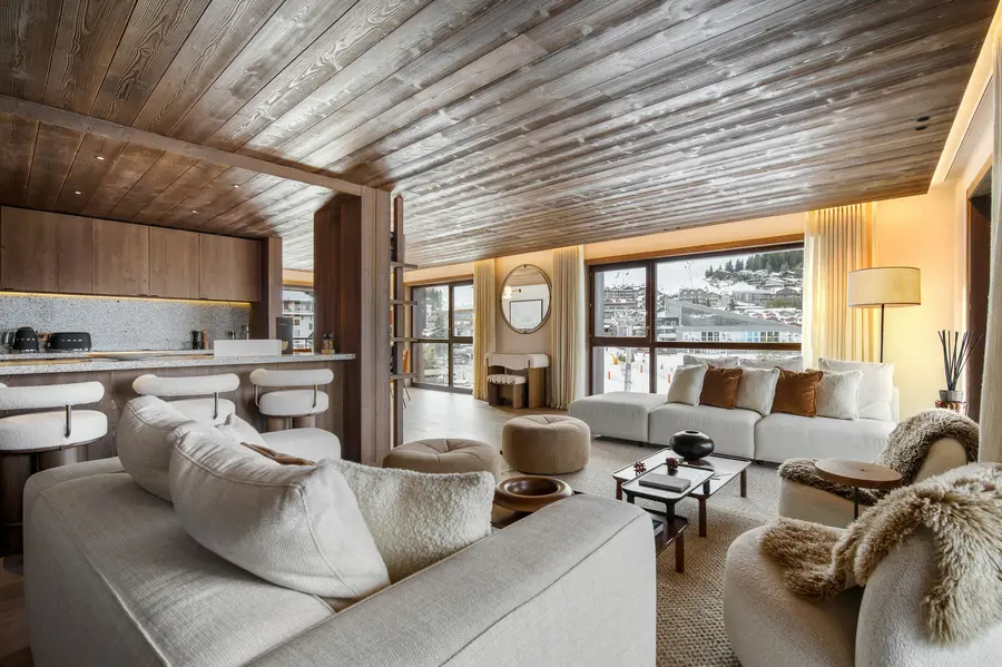 Atmosphere - 701 interior view 2