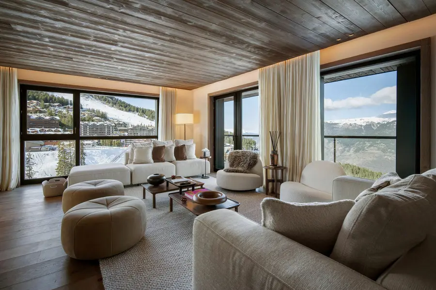 Atmosphere - 901 interior view 2