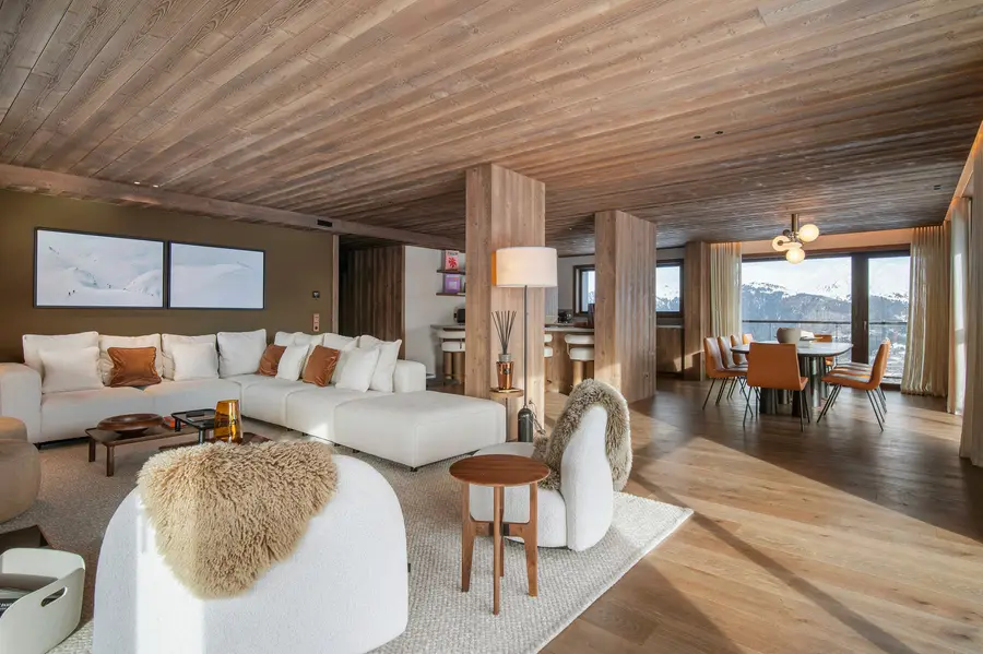 Atmosphere - 902 interior view 2