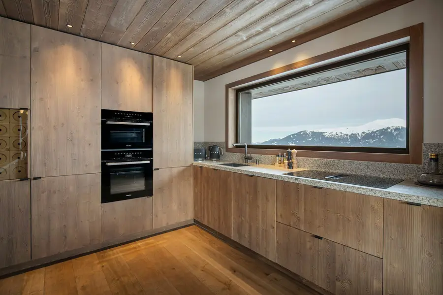 Atmosphere - 902 interior view 5