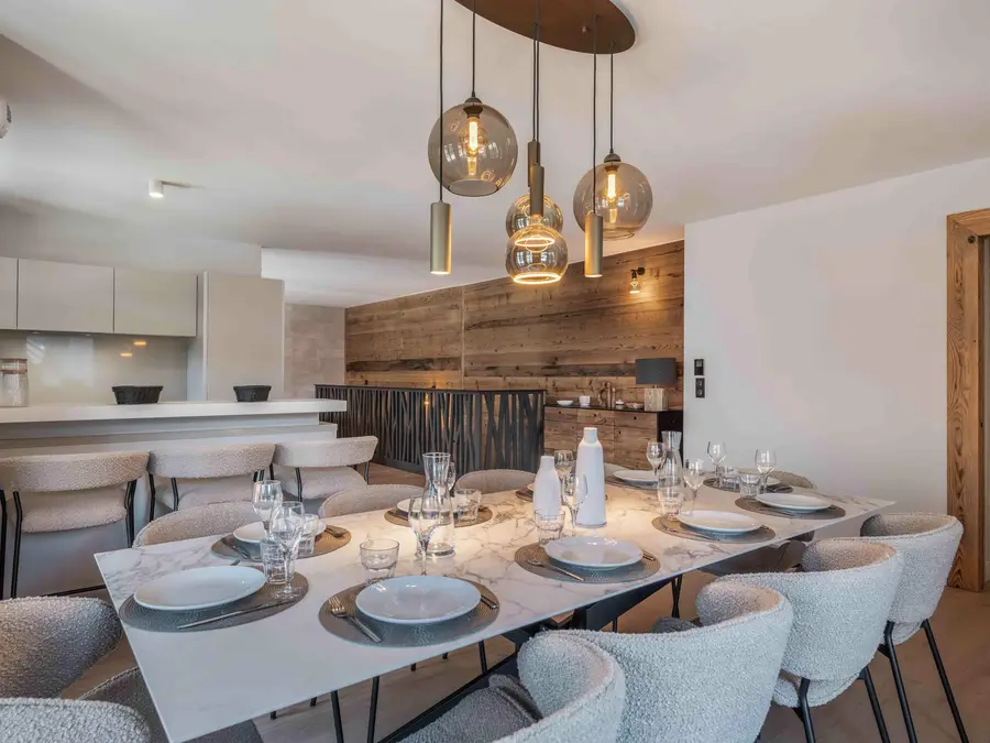 Alpamayor M3 interior view 2