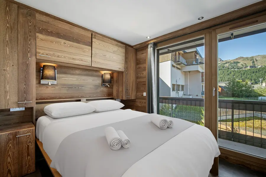 Croix de Verdon 508 interior view 4