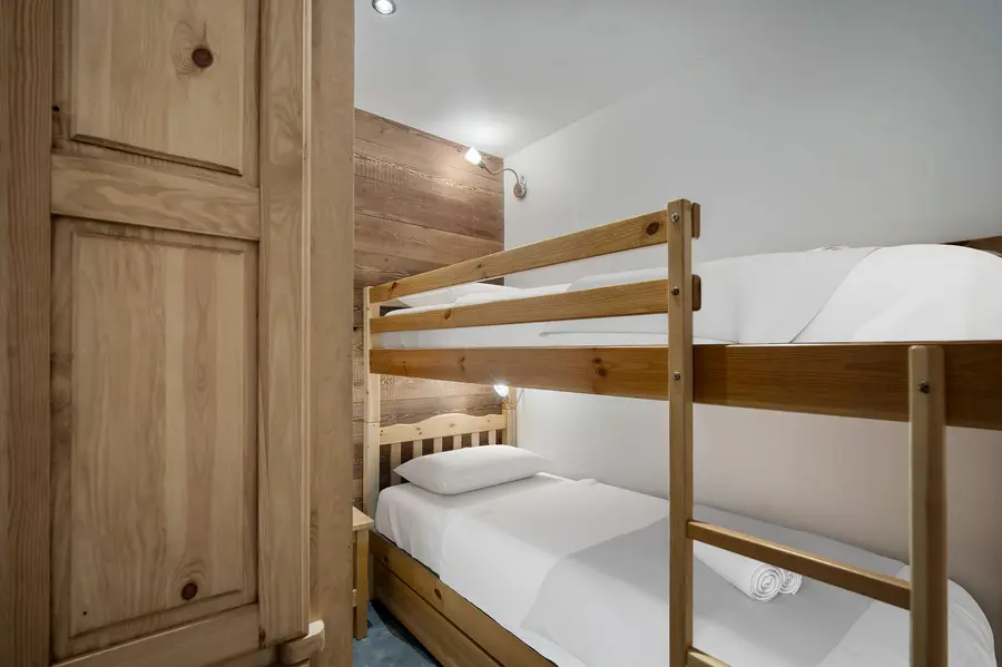 Croix de Verdon 508 interior view 5