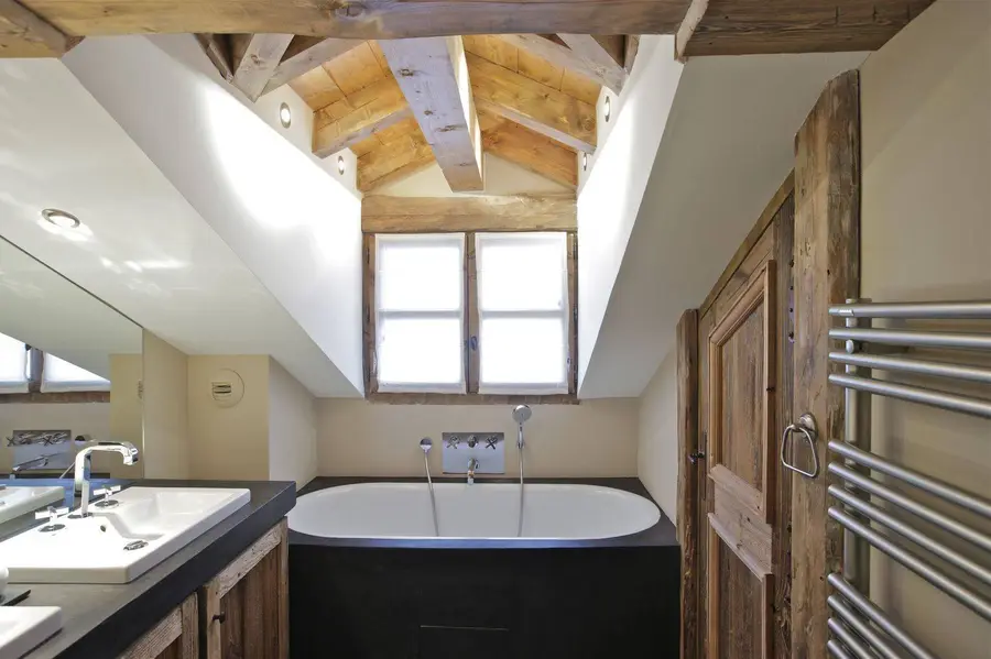 Ajacour interior view 5