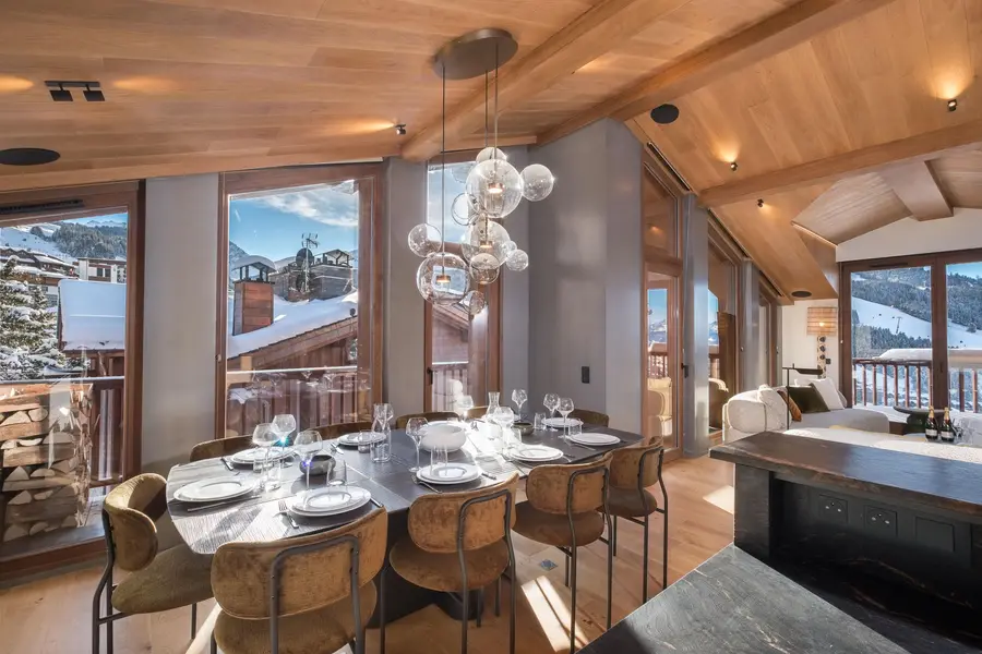 Belle Place 2 - Luxury 4 bedroom chalet in Entrance of the resort
