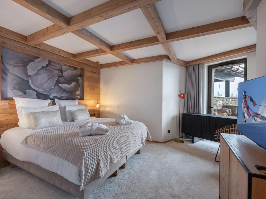 Avorio interior view 5