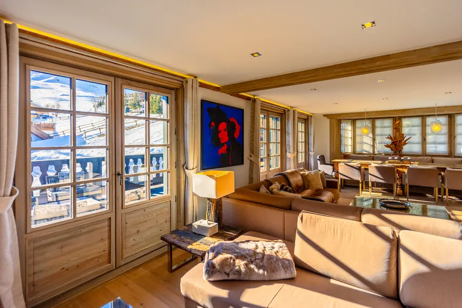 Nirvana - Luxury 6 bedroom chalet in Nogentil